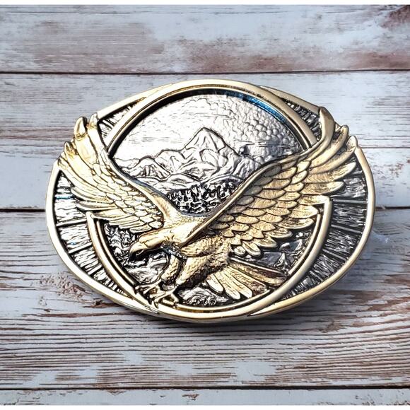 Unbranded Other - Large Men's Belt Buckle Silver Tone with Gold Tone Eagle Design